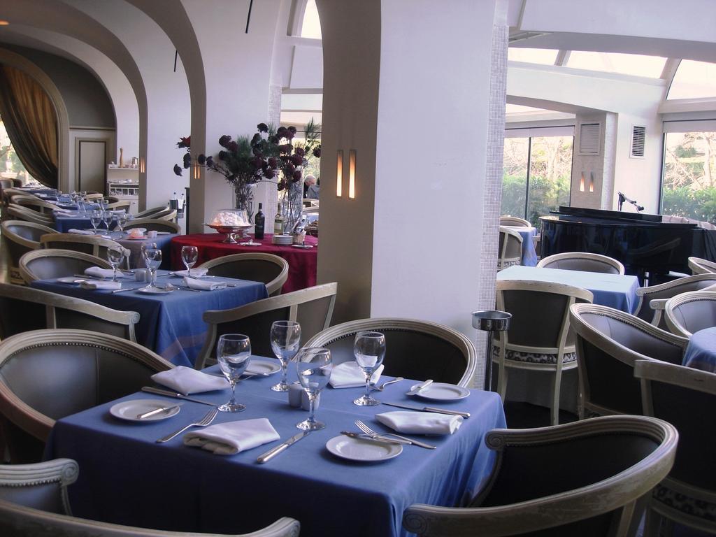 Pentelikon Hotel Kifisiá Restaurante foto
